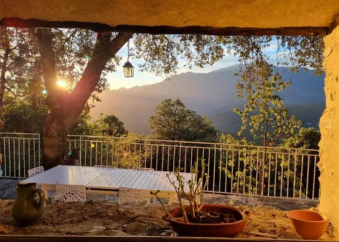 Дом отдыха Seuls Au Monde - Mas Isole Avec Vue Sur Le Pic Du Canigo